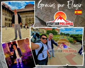 Grupo de viajeros recorriendo el casco histórico de Cracovia el 4 de julio de 2026