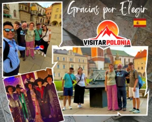 Viajeros de Tenerife y Badajoz durante el recorrido del 2 de agosto de 2026 por la tarde en Cracovia